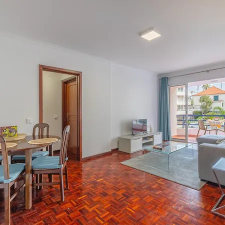 Casa Branca- By Caelis Inspire * Funchal (Madeira)